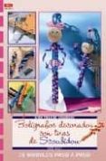 BOLIGRAFOS DECORADOS CON TIRAS DE SCOUBIDOU de WALZ, INGE 