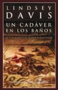 UN CADAVER EN LOS BAOS: LA XIII NOVELA DE MARCO DIDIO FALCO de DAVIS, LINDSEY 