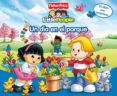 UN DIA EN EL PARQUE di VV.AA. 