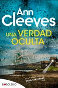 UNA VERDAD OCULTA di CLEEVES, ANN 