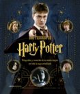 LOS TESOROS DE HARRY POTTER: LA SAGA ACTUALIZADA: FOTOGRAFIAS Y RECUERDOS DE UN MUNDO MAGICO di VV.AA. 