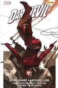 Daredevil de Ed Brubaker y Michael Lark 1 (Marvel Omnibus)