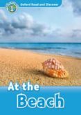 At The Beach Level 1 Oxford Read And Discover - Oxford University Press