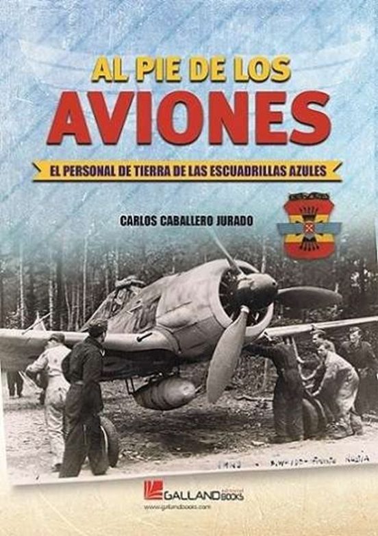Al Pie De Los Aviones