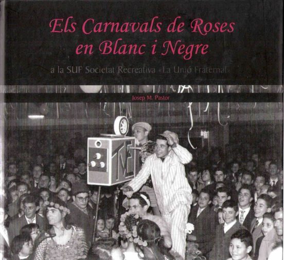 Els Carnavals De Roses En Blanc I Negre