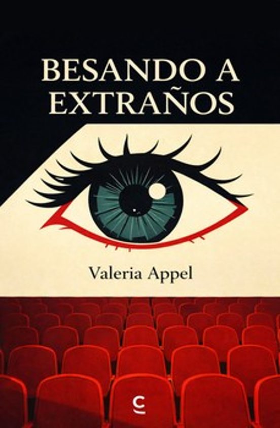 Besando A Extraños