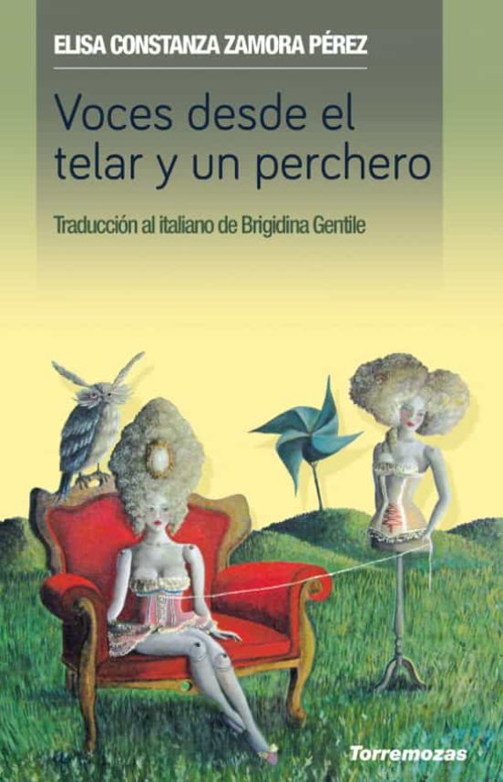 Voces Desde el Telar y un Perchero