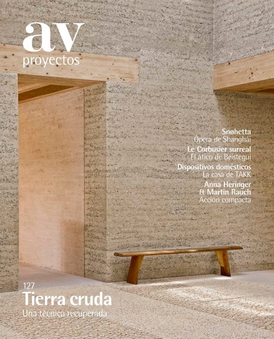 Av Proyectos Nº 127. Tierra Cruda