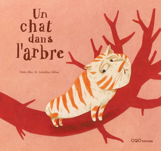 Un Chat Dans Larbre