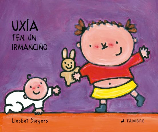 Uxia ten un irmanciño