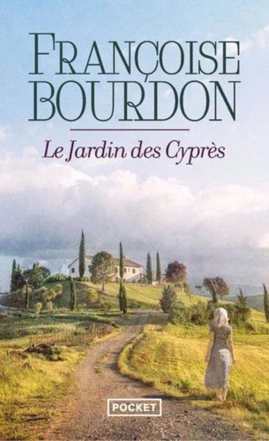Le Jardin Des Cyprès