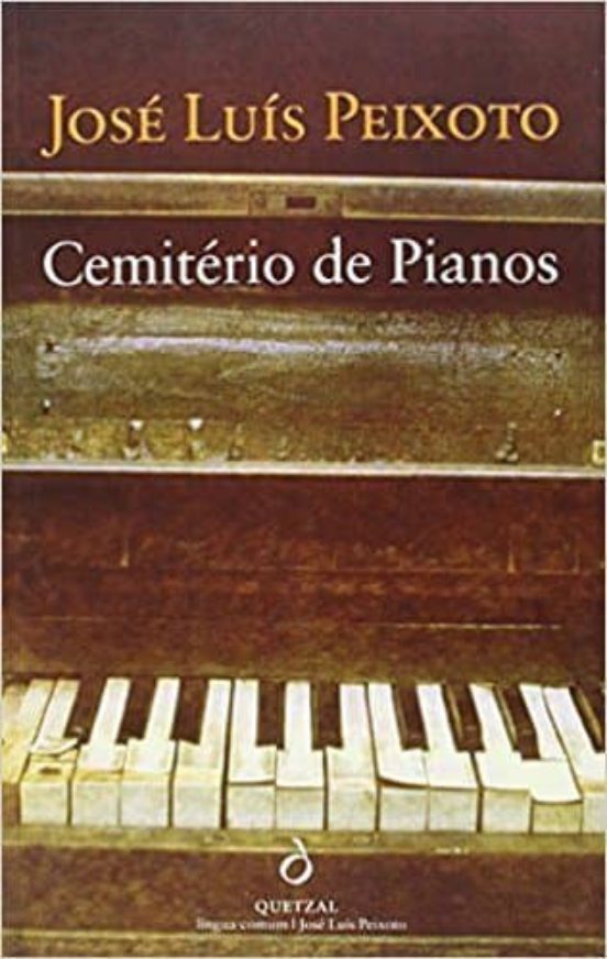 Cemiterio De Pianos