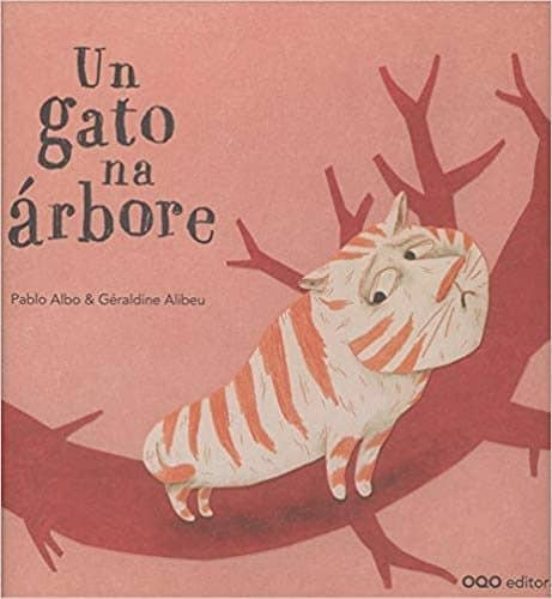 Un Gato Na Árbore