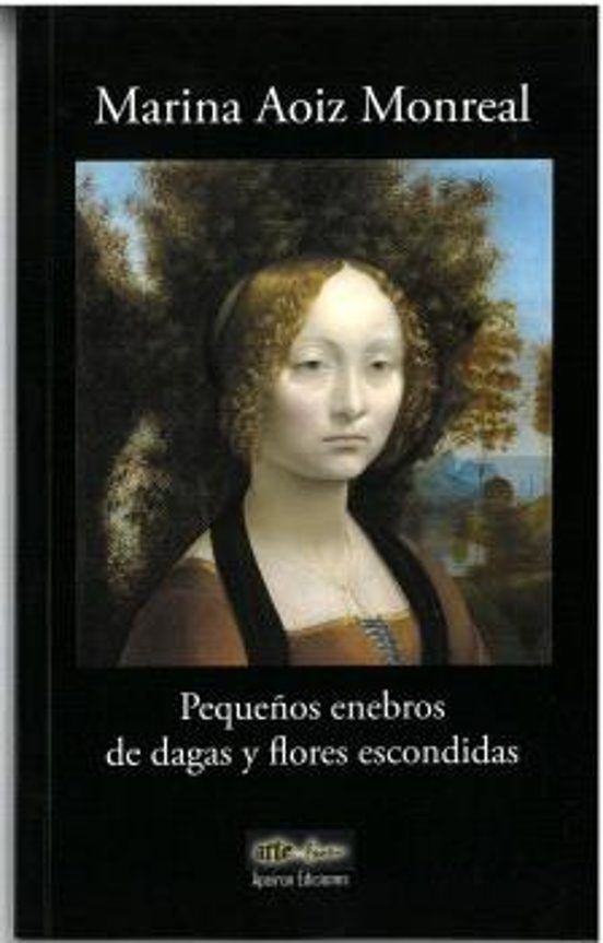 Pequeños enebros de dagas y flores escondidas