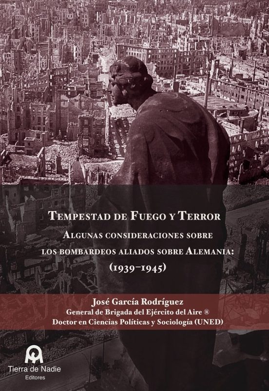 Tempestad De Fuego Y Terror