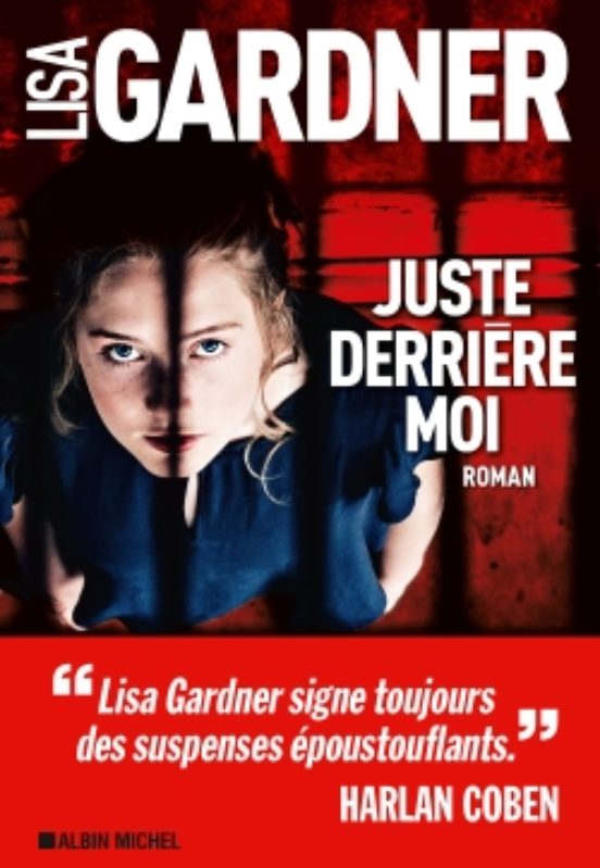 Juste Derrière Moi