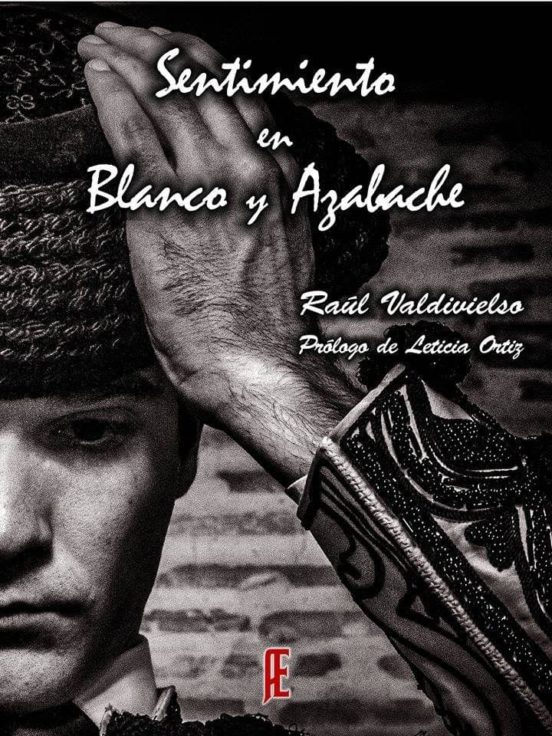 Sentimiento En Blanco Y Azabache