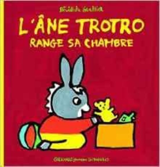 L Ane Trotro Range Sa Chambre