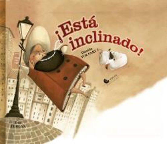 ¡Está Inclinado!