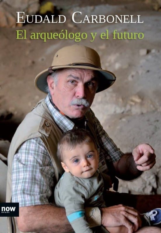 El Arqueólogo Y El Futuro