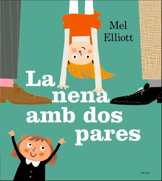 La nena amb dos pares