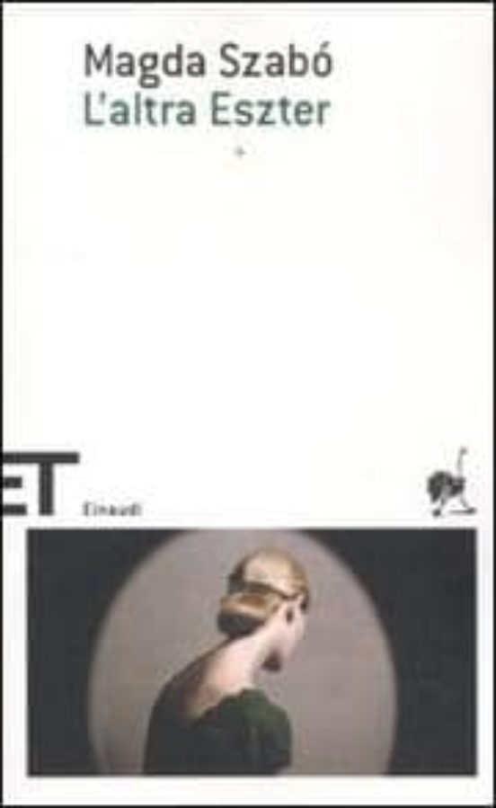 L Altra Eszter