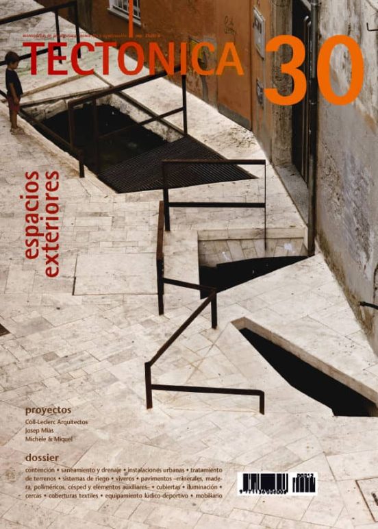 Tectonica Nº 30 Espacios Exteriores