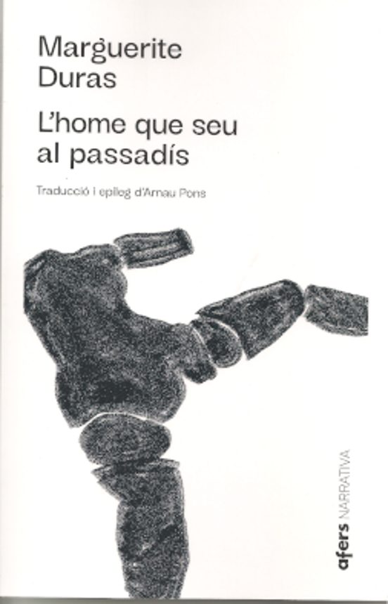 L'home Que Seu Al Passadís