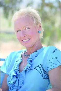 Sarah Lark