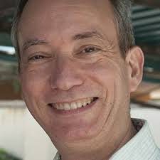 Álvaro Santos