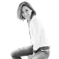 SANDRA AZA