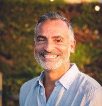 Tony Gratacós
