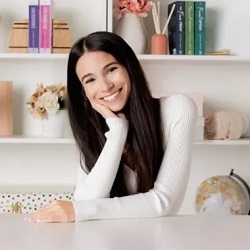 Lauren Asher