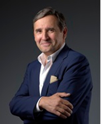 Roberto Corral