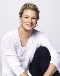 Kristin Hannah