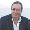Peter James