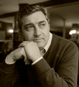 Enrique Andrés Ruiz