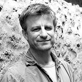 Jean-Yves Jouannais