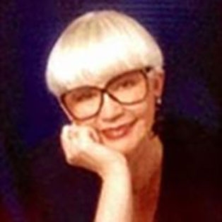 Maureen Garth