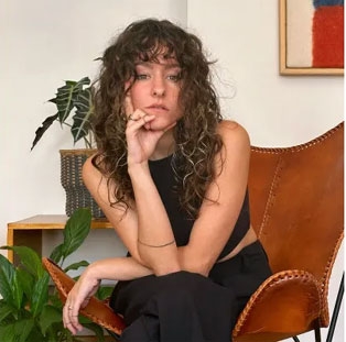 Júlia Peró