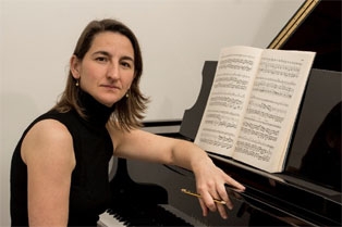 MARTA TORRES