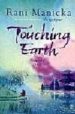 TOUCHING EARTH de MANICKA, RANI 