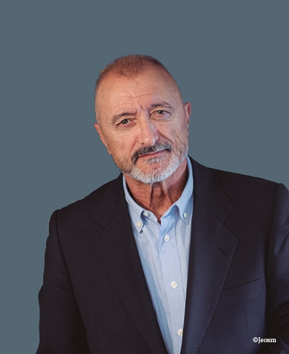 Imagen de Arturo Pérez-Reverte