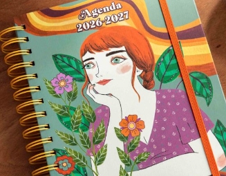 Agenda de 72 Kilos sobre la mesa