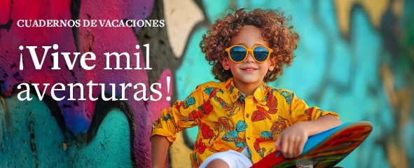 niño con tabla de surf