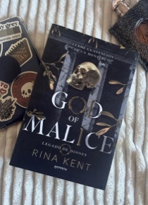 portada libro God of Malice