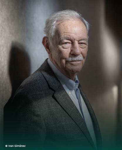 Foto Eduardo Mendoza