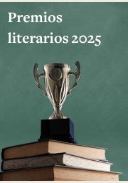 Trofeo sobre libros