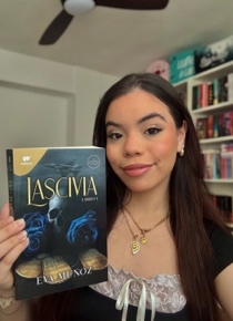 @DARKENDA con el libro que recomienda