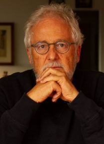 Héctor Abad Faciolince recomienda «Los astronautas»